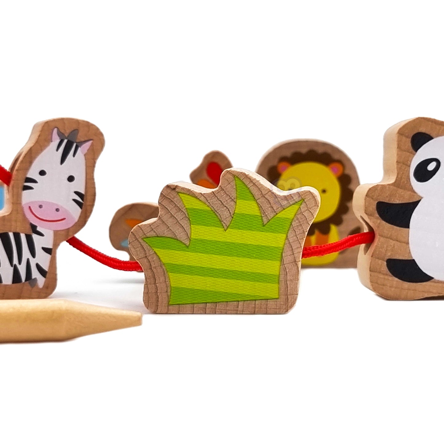 CLASSIC WORLD Fa fűzős építőelemek – ZOO, 13 darabos készlet