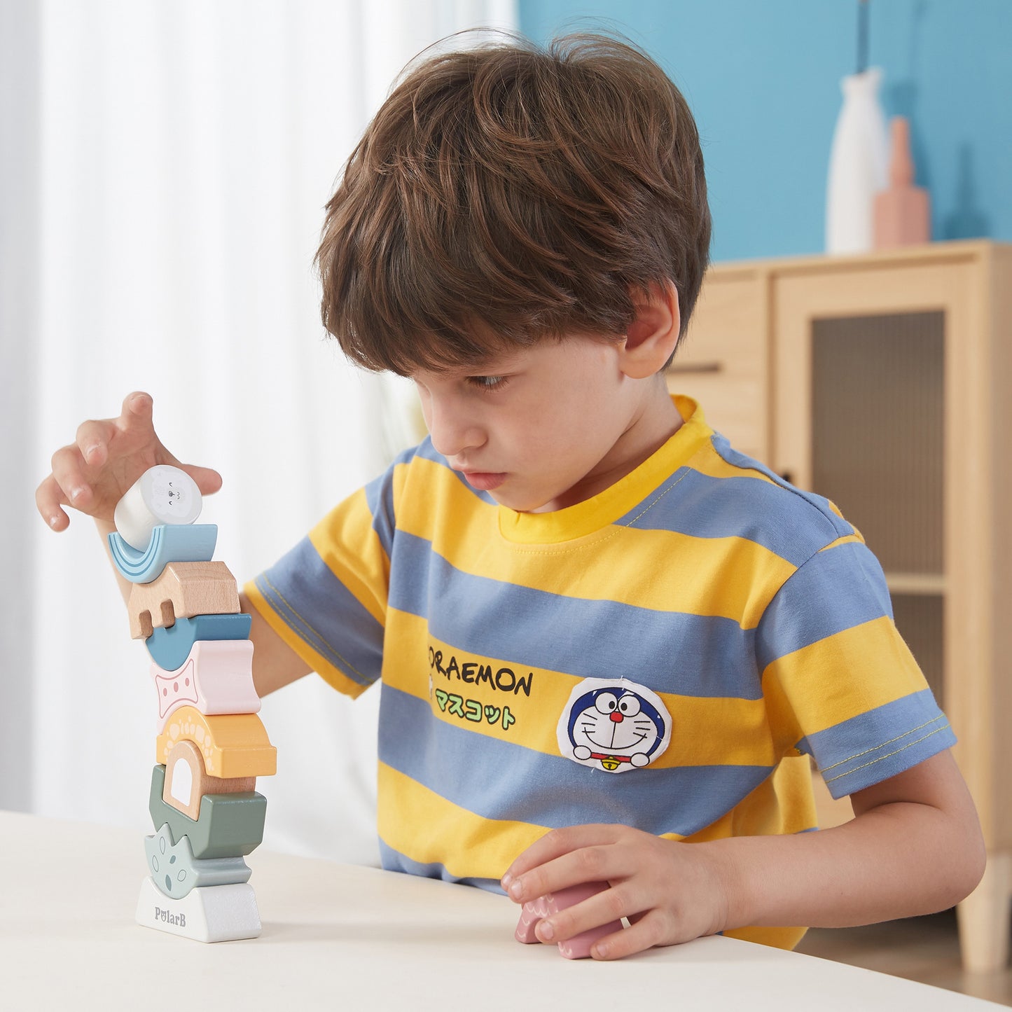 VIGA PolarB Fa Egyensúlyozó Torony – Montessori Építőjáték Állatfigurákkal 18 Hónapos Kortól